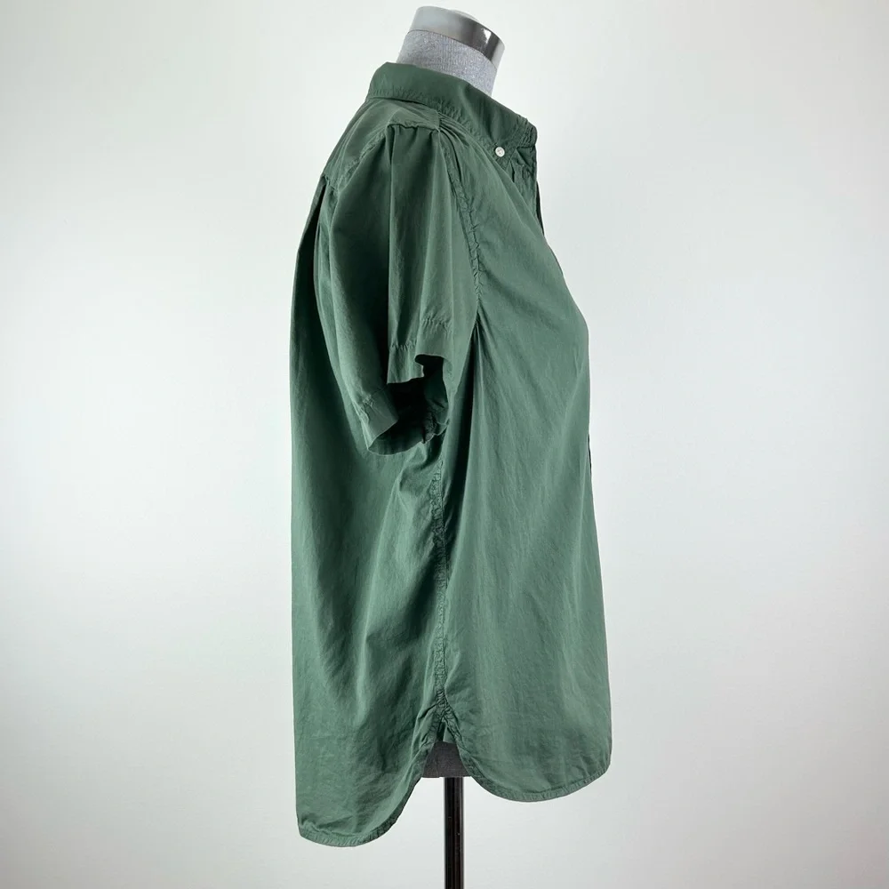 J. Crew Classic Green Short‎ Sleeve Shirt